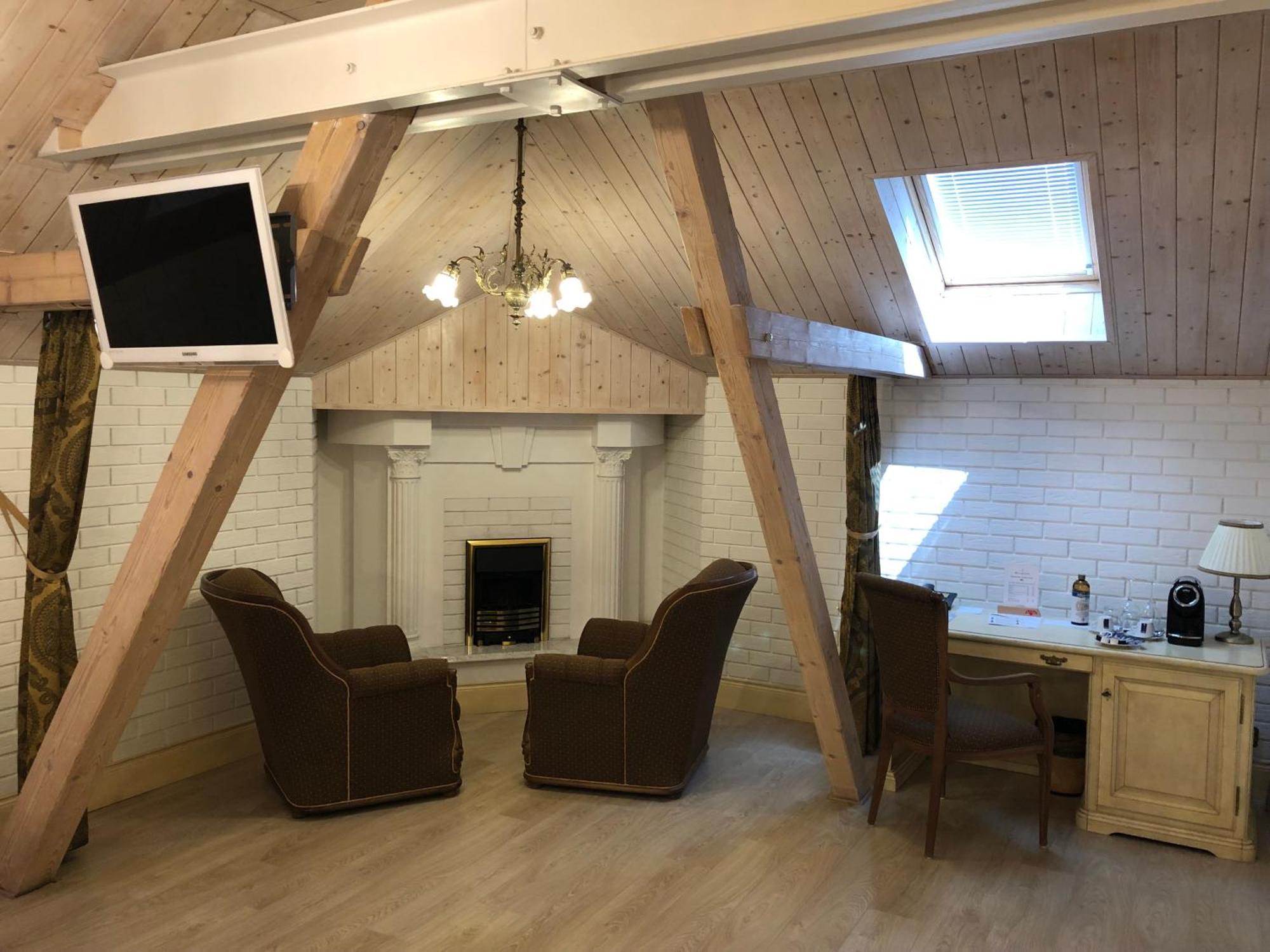 Hotel Chateau Cihelny Карлови Вари Екстериор снимка
